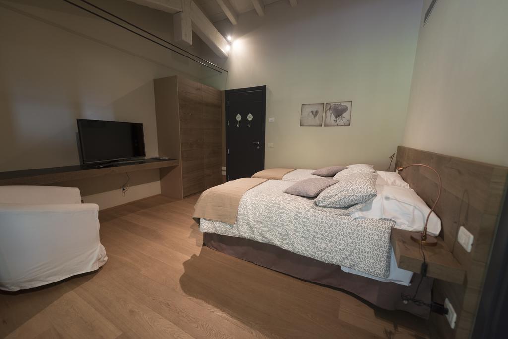 Agriturismo Locanda Del Pesco Collebeato Rom bilde